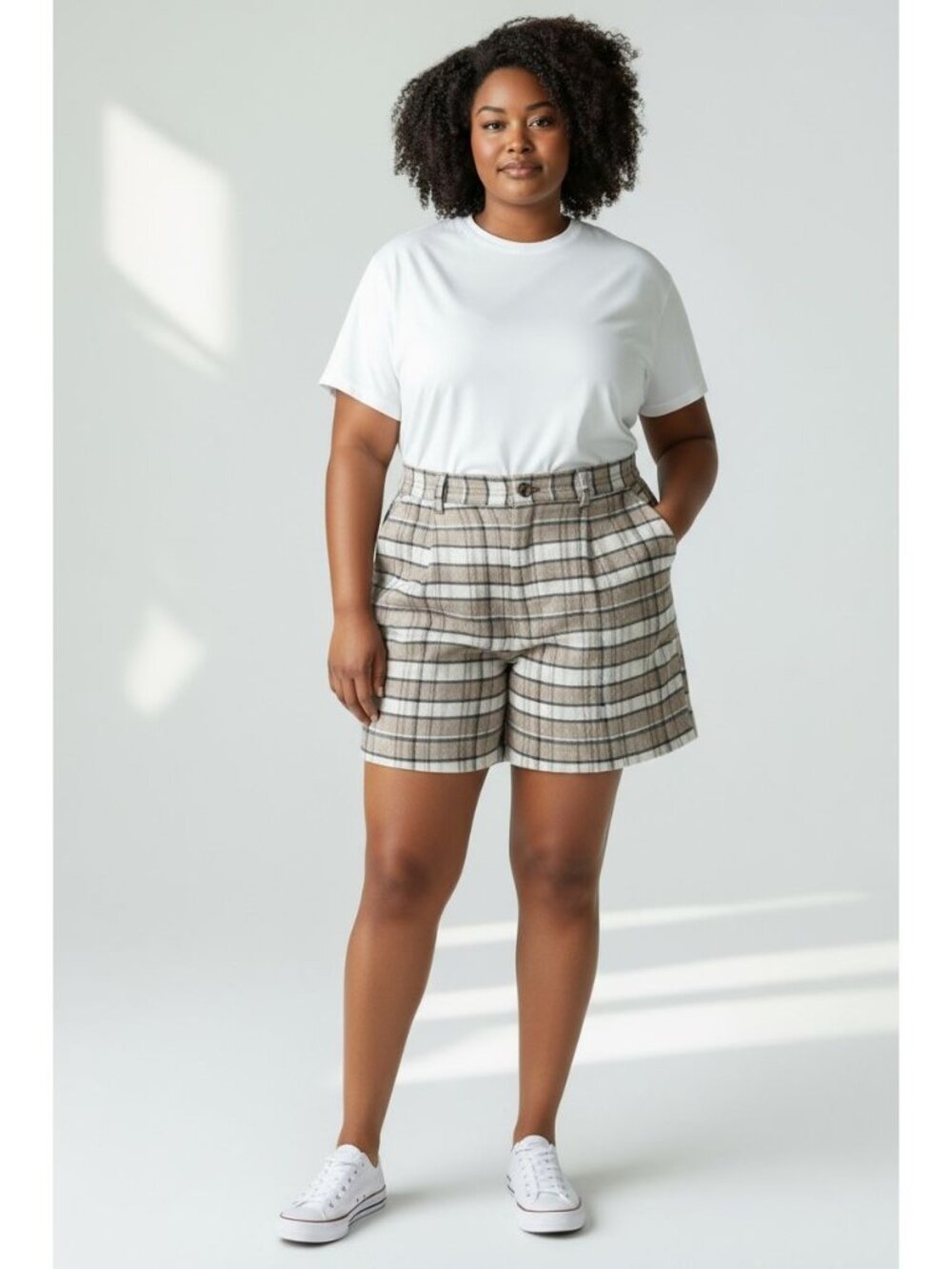 Plaid High-Waisted Shorts By Treasure & Bond Size 10 Beige & White Checkered Pat